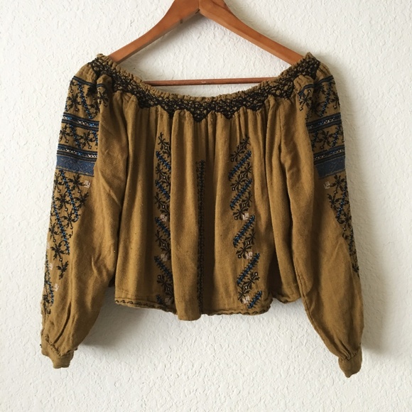 SOLD Free People All I Need Embroidered Boho Top - Picture 7 of 8